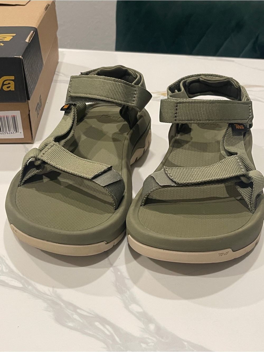 Teva Hurricane XLT3 Sandal women size 8